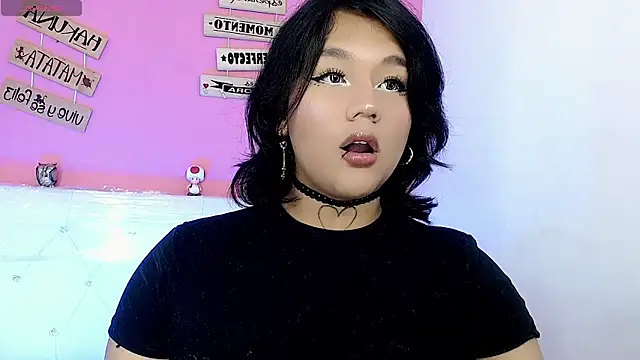 isadoraqueentss online show from December 2025 03:57:02 PM