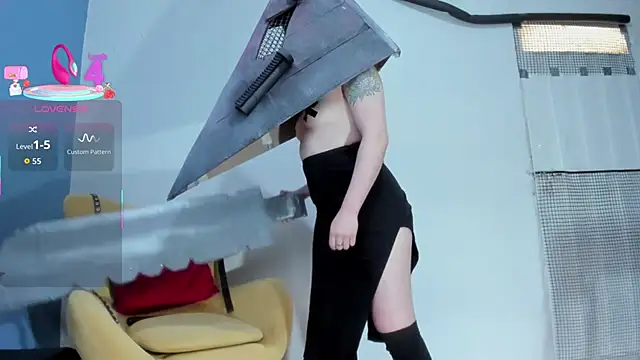 carly grasso online show from November 2025 01:49:02 PM