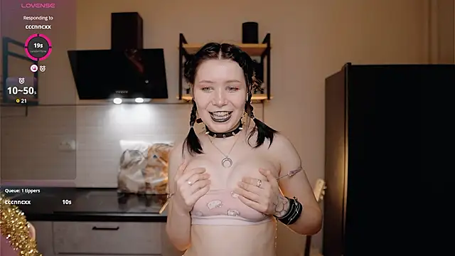 Nickari online show from March 2026 06:18:02 AM