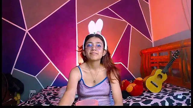 bellota bunny online show from February 2026 09:09:02 PM