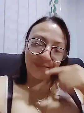 Snapshot of Susana_Rojas chatting on February 2026 04:01:01 AM Susana Rojas online show from February 2026 04:01:01 AM