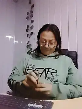 Snapshot of Susana_Rojas chatting on February 2026 01:39:02 AM Susana Rojas online show from February 2026 01:39:02 AM