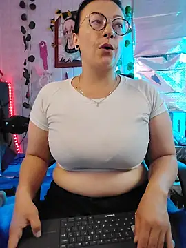 Susana Rojas online show from April 2026 04:25:02 AM