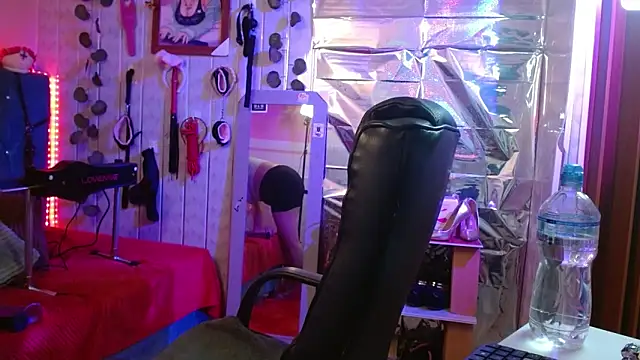 Susana Rojas online show from March 2026 03:18:02 AM