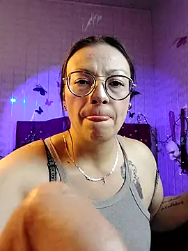 Snapshot of Susana_Rojas chatting on February 2026 02:29:01 AM Susana Rojas online show from February 2026 02:29:01 AM