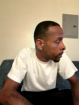 Dreadyyy online show from December 2025 06:40:01 AM