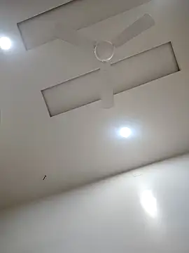 johny044 online show from February 2026 10:20:01 PM