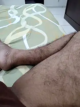 johny044 online show from April 2026 12:01:01 PM