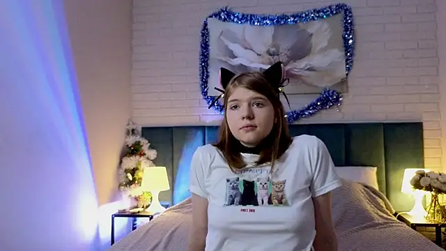 Lolly Dollly online show from December 2025 11:21:02 AM