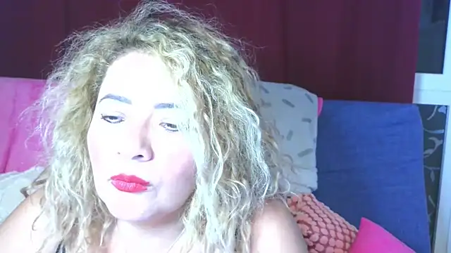 mariajosebarrazaa online show from April 2026 09:05:01 PM