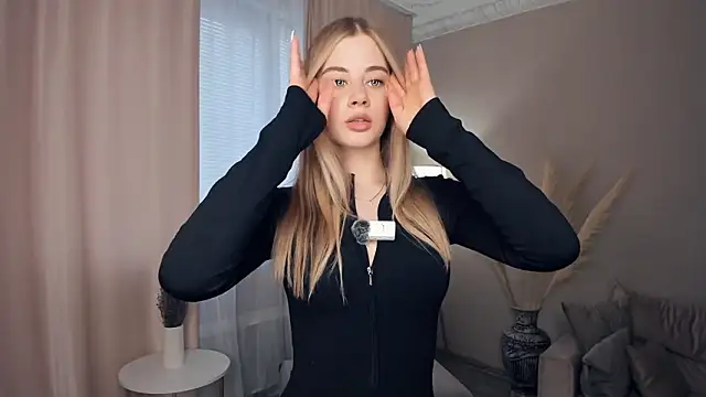 Snapshot of country_fox chatting on February 2026 12:05:02 PM country fox online show from February 2026 12:05:02 PM