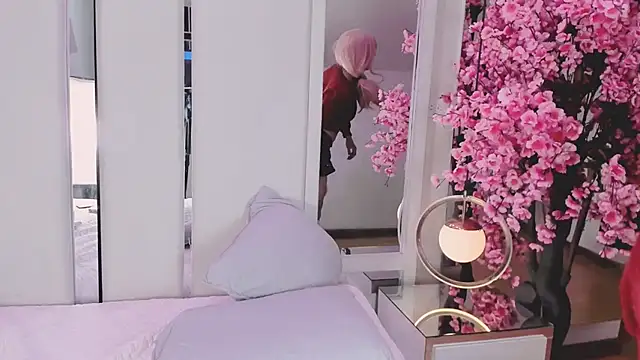 NamiMoon1 online show from March 2026 01:47:01 PM