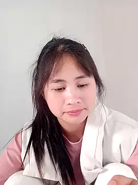 Him MountainGirl online show from February 2026 03:48:01 AM