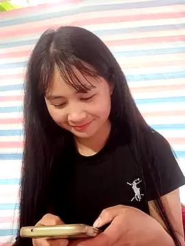 Him MountainGirl online show from February 2026 01:06:02 AM