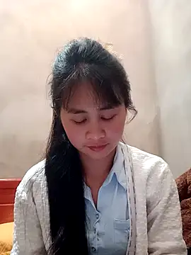 Him MountainGirl online show from February 2026 01:40:01 AM