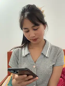 Him MountainGirl online show from March 2026 03:45:02 AM