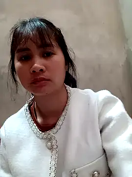 Him MountainGirl online show from February 2026 02:09:02 AM