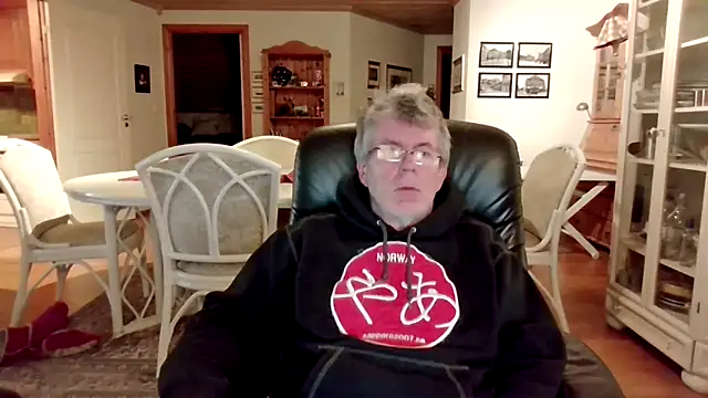 Snapshot of Mortimer_Orawan chatting on March 2026 10:06:02 PM Mortimer Orawan online show from March 2026 10:06:02 PM