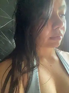 ValentinaEliot online show from April 2026 08:04:02 PM