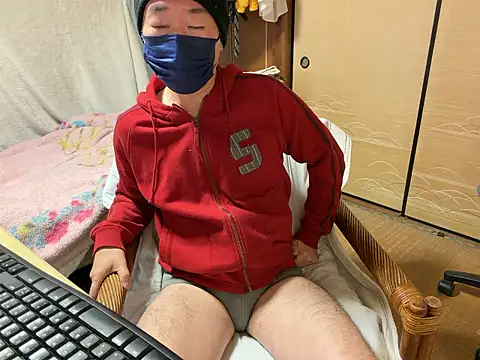 Snapshot of Hirokazu_12 chatting on January 2026 07:45:01 AM Hirokazu 12 online show from January 2026 07:45:01 AM