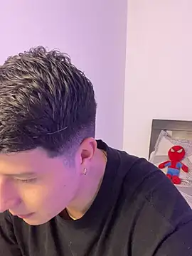 Goldenknight33 online show from April 2026 03:48:02 PM