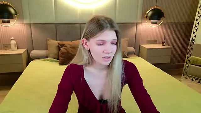 Vivien Hans online show from March 2026 08:36:01 PM