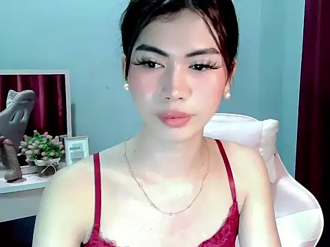 Ur hottestdella online show from February 2026 06:33:02 AM