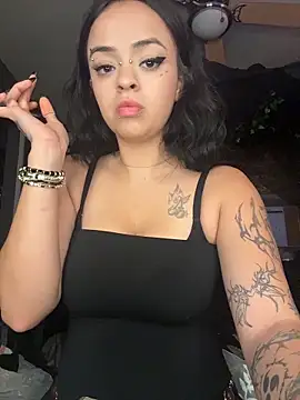 ellrxse online show from December 2025 07:21:01 AM