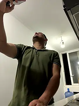 Snapshot of DarkOnebaki- chatting on January 2026 04:52:02 AM DarkOnebaki- online show from January 2026 04:52:02 AM