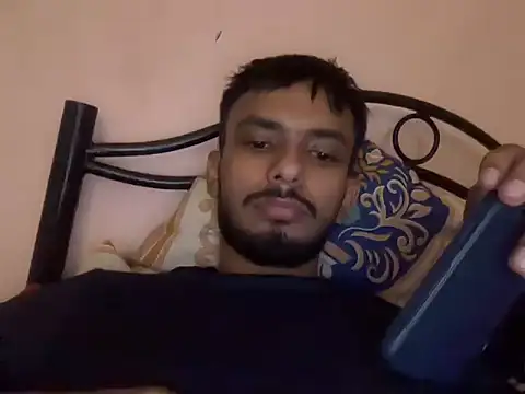 Snapshot of CutieDickBoiii chatting on June 2026 09:40:01 AM CutieDickBoiii online show from June 2026 09:40:01 AM
