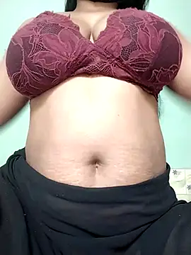 Snapshot of Uma-2 chatting on February 2026 04:10:02 AM Uma-2 online show from February 2026 04:10:02 AM