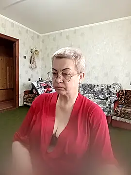 Snapshot of Bastet422111 chatting on December 2025 10:48:02 AM Bastet422111 online show from December 2025 10:48:02 AM