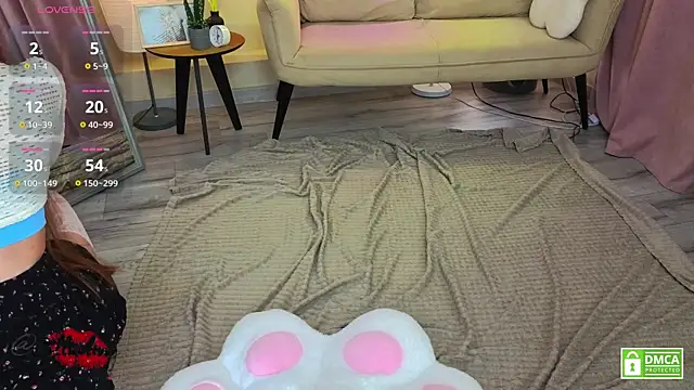 oliviaah  online show from April 2026 07:58:02 PM