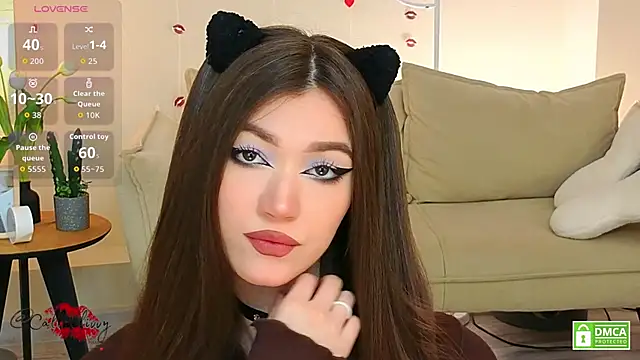 oliviaah  online show from March 2026 03:13:01 PM