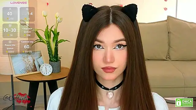 oliviaah  online show from March 2026 03:24:02 PM