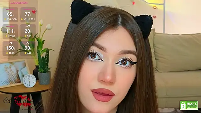 oliviaah  online show from March 2026 03:21:02 PM