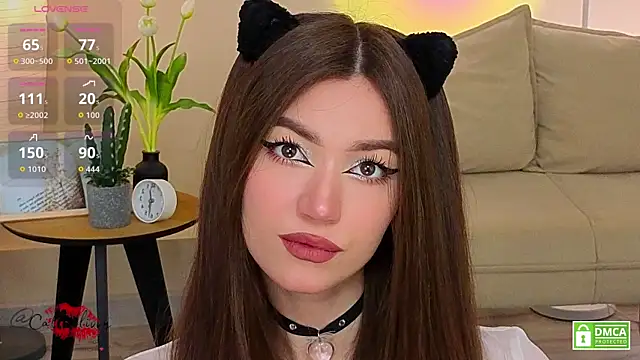 oliviaah  online show from April 2026 03:02:01 PM