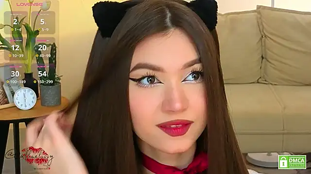 oliviaah  online show from March 2026 03:16:02 PM