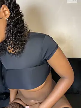 Snapshot of Thick_Lucia chatting on January 2026 07:45:01 PM Thick Lucia online show from January 2026 07:45:01 PM