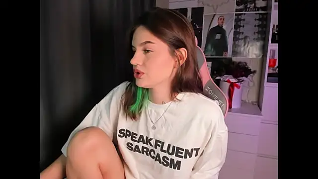 NikkieKitty online show from January 2026 12:09:01 PM