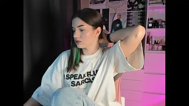 NikkieKitty online show from February 2026 02:17:02 PM