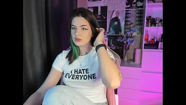 NikkieKitty online show from February 2026 02:13:02 PM