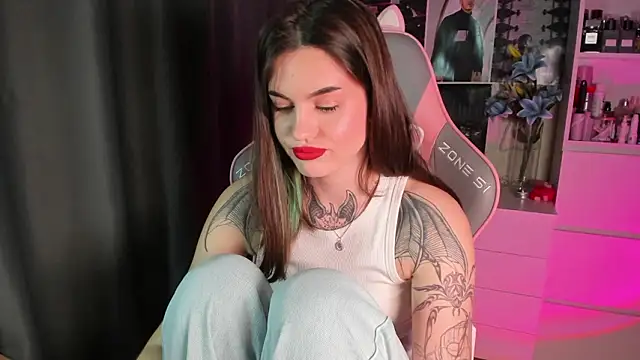 NikkieKitty online show from March 2026 01:44:01 PM