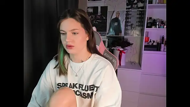 NikkieKitty online show from January 2026 01:37:01 PM