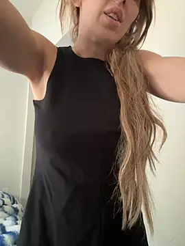 Snapshot of CelestialRuby chatting on October 2025 02:27:02 PM CelestialRuby online show from October 2025 02:27:02 PM