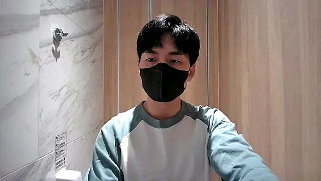 kimze7 online show from March 2026 06:13:02 AM