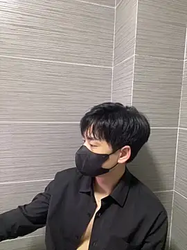 kimze7 online show from April 2026 03:25:01 PM