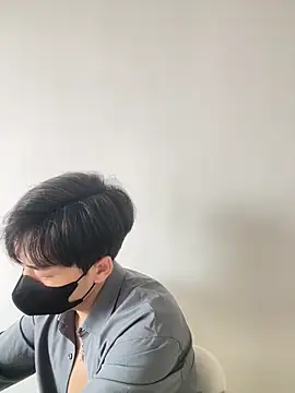 kimze7 online show from February 2026 05:09:01 AM