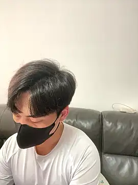 kimze7 online show from January 2026 12:50:01 AM