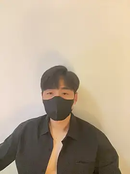 kimze7 online show from February 2026 11:07:01 AM